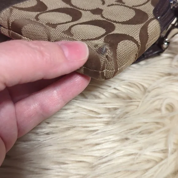 Coach khaki/mahogany double zip wallet - Picture 7 of 10